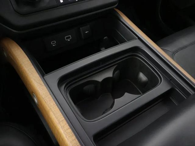 2020 Land Rover Defender 110 X