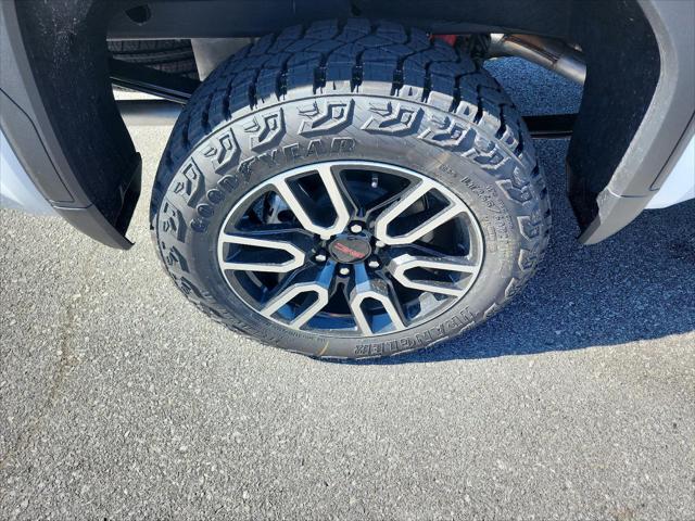 2026 GMC Sierra 1500 Crew Cab, Short Bed, AT4, 4WD