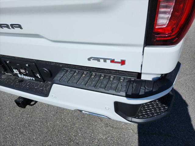 2026 GMC Sierra 1500 Crew Cab, Short Bed, AT4, 4WD