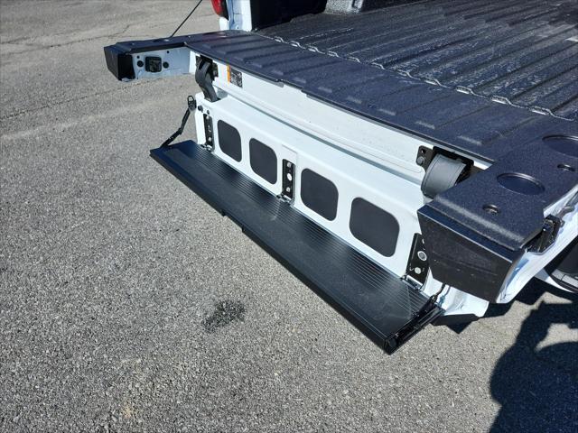 2026 GMC Sierra 1500 Crew Cab, Short Bed, AT4, 4WD