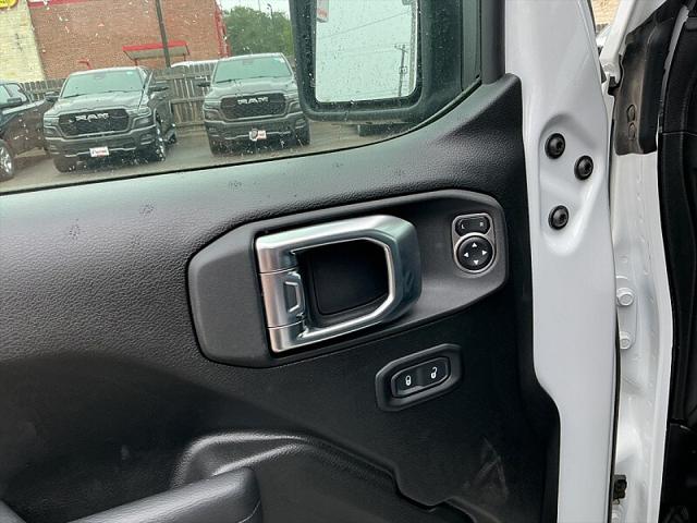 2026 Jeep Wrangler 4-Door Willys 4x4