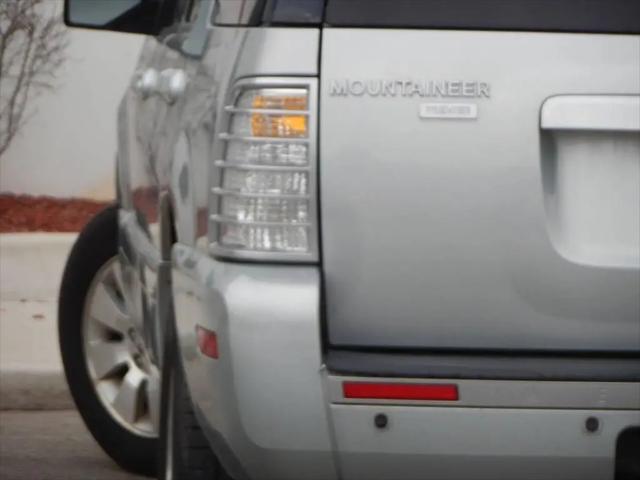 2006 Mercury Mountaineer Premier for sale in Melrose Park, IL