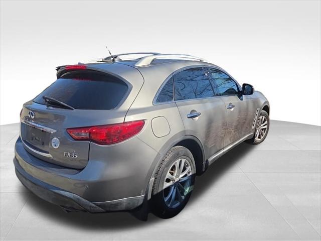 2009 INFINITI FX35 Base