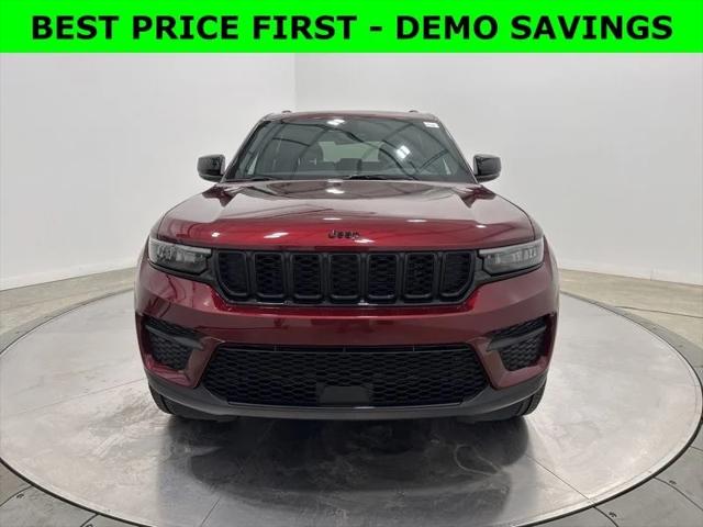 2025 Jeep Grand Cherokee GRAND CHEROKEE ALTITUDE X 4X4 2025 Jeep Grand Cherokee GRAND CHEROKEE ALTITUDE X 4X4