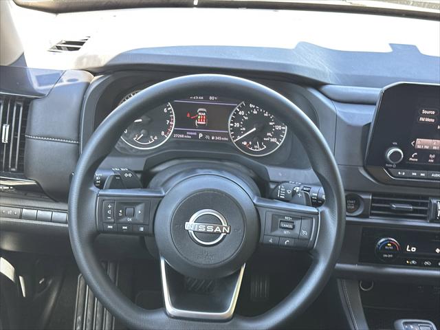 2025 Nissan Pathfinder S FWD