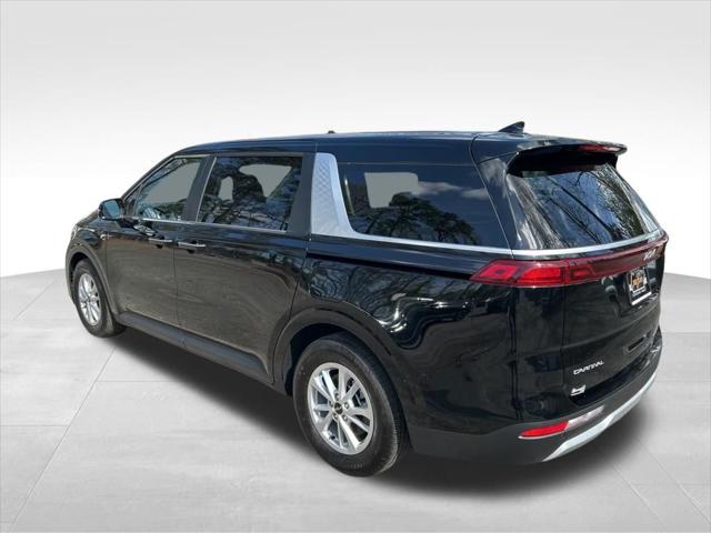 2024 Kia Carnival MPV LX Seat Package