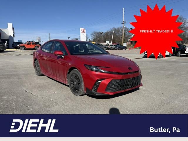 2025 Toyota Camry SE