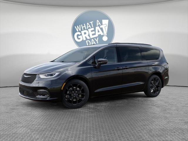 2026 Chrysler Pacifica PACIFICA LIMITED AWD