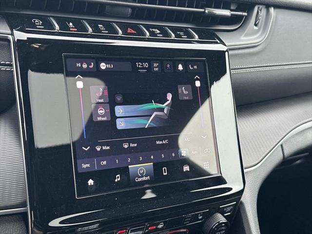 2025 Jeep Grand Cherokee Laredo X 4x4