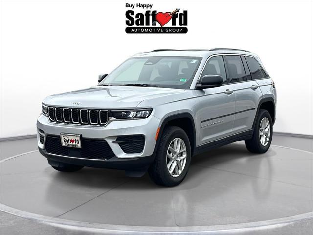 2025 Jeep Grand Cherokee Laredo X 4x4