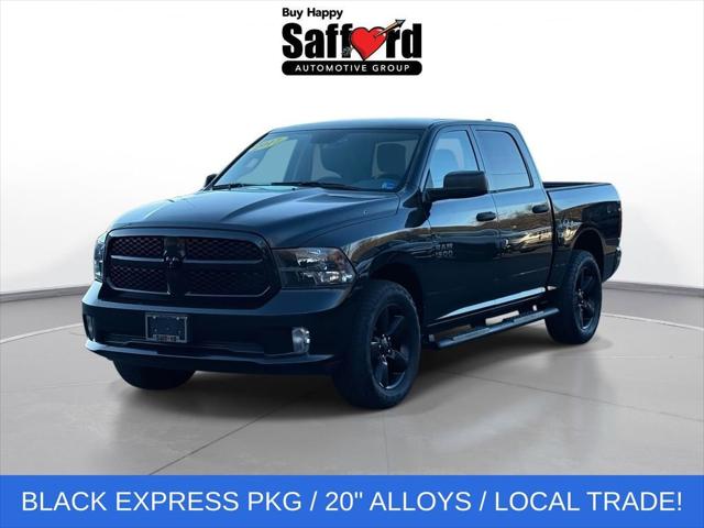 2017 RAM 1500 Express Crew Cab 4x4 57 Box