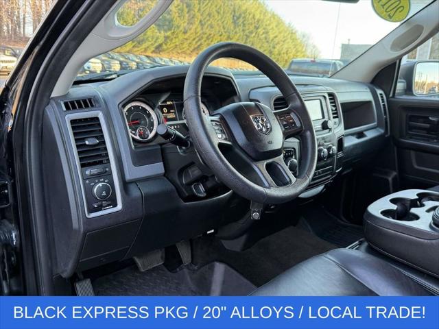 2017 RAM 1500 Express Crew Cab 4x4 57 Box