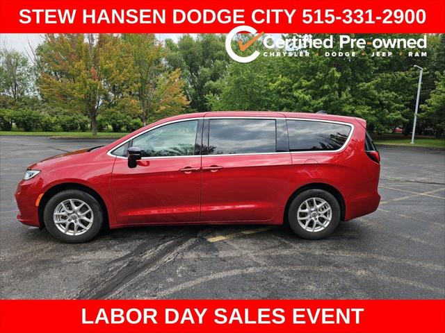 2024 Chrysler Pacifica Touring L for sale in Urbandale, IA