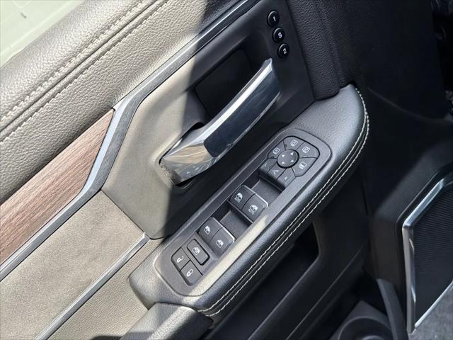 2025 Ram 3500 Laramie Crew Cab 4x4 6'4" Box