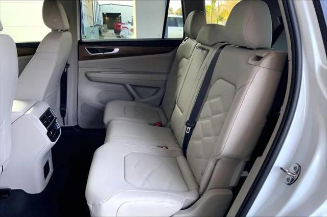 2026 Volkswagen Atlas SE