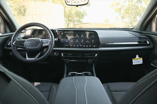 2026 Chevrolet Traverse FWD LT