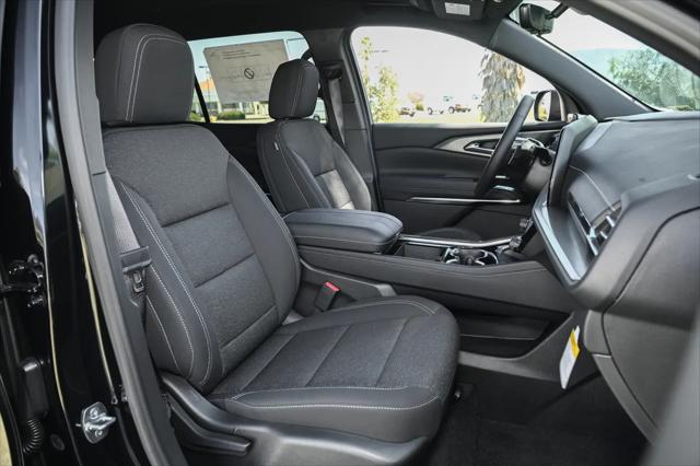 2026 Chevrolet Traverse FWD LT