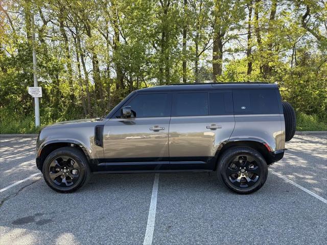 2022 Land Rover Defender 110 X-Dynamic SE