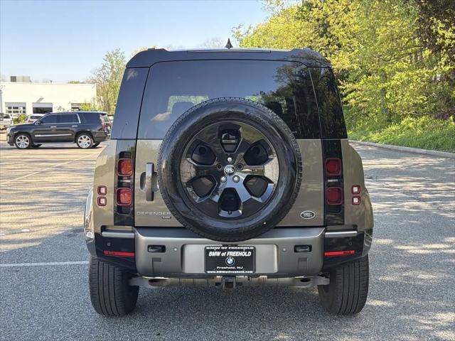 2022 Land Rover Defender 110 X-Dynamic SE
