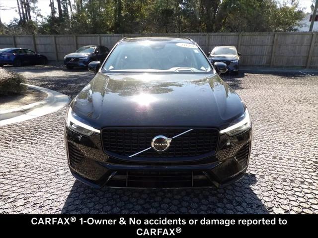 2023 Volvo XC60 B5 Ultimate Dark Theme