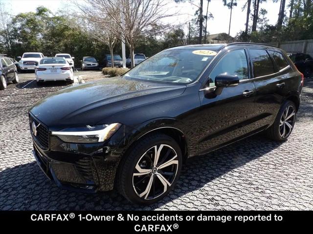 2023 Volvo XC60 B5 Ultimate Dark Theme