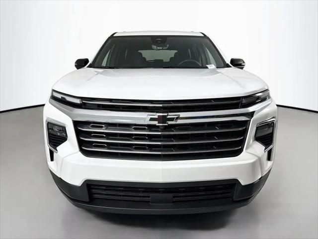 2026 Chevrolet Traverse FWD LT