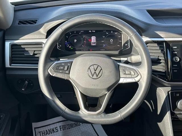 2022 Volkswagen Atlas 3.6L V6 SE w/Technology