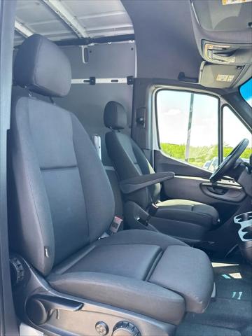 2023 Mercedes-Benz Sprinter 3500XD High Roof 4-Cyl Diesel