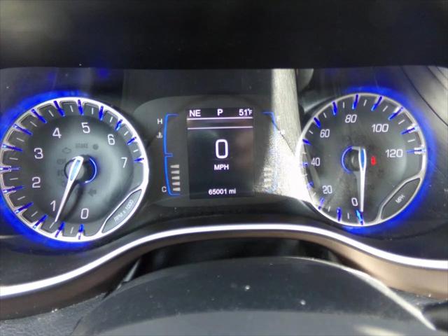 2017 Chrysler Pacifica Touring-L