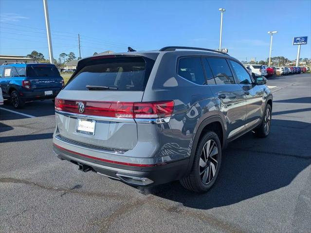 2026 Volkswagen Atlas SE with Technology