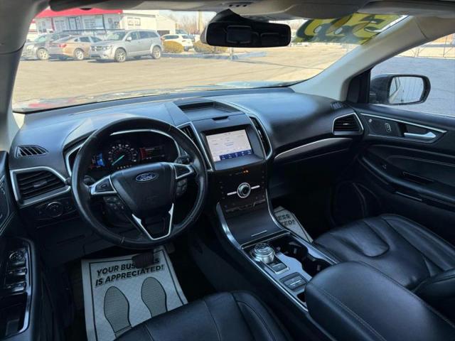2020 Ford Edge Titanium