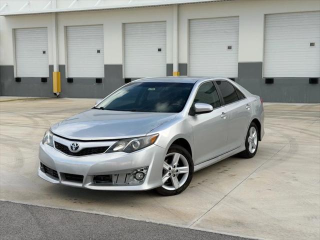 2013 Toyota Camry SE for sale in Miami, FL