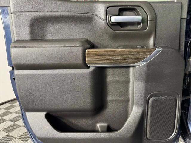 2021 Chevrolet Silverado 1500 4WD Crew Cab Short Bed RST