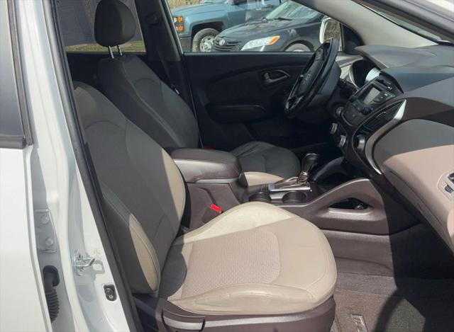 2015 Hyundai Tucson SE