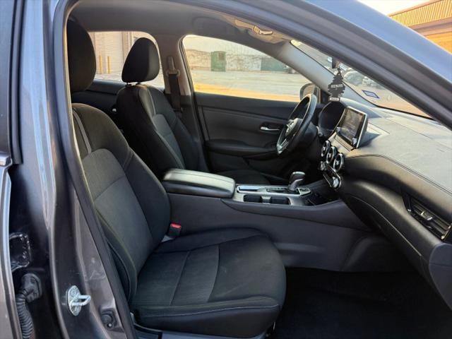 2022 Nissan Sentra SV Xtronic CVT