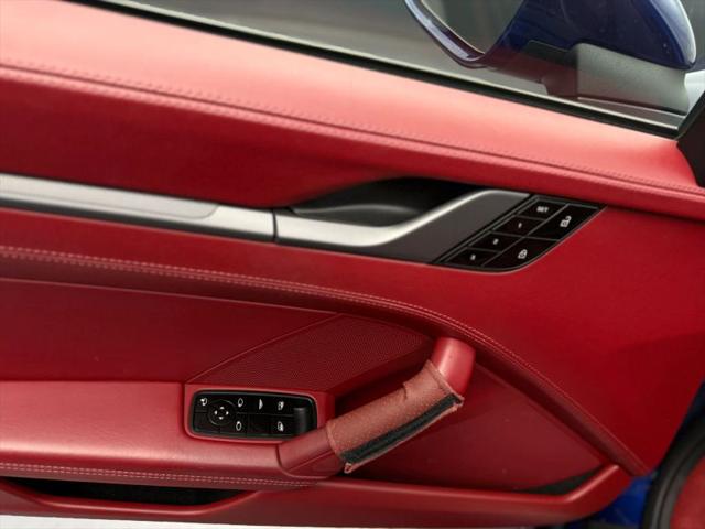 2021 Porsche 911 Carrera 4 Cabriolet
