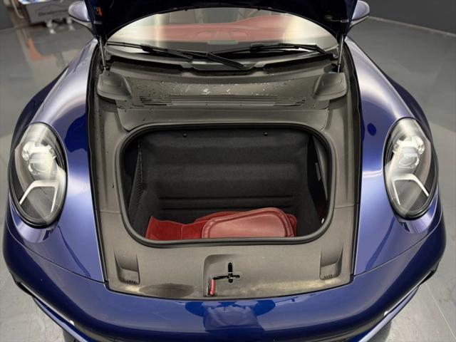 2021 Porsche 911 Carrera 4 Cabriolet