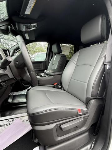 2026 Ram 3500 Tradesman Crew Cab 4x4 8' Box