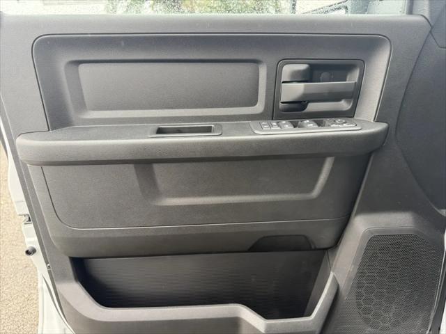 2026 Ram 3500 Tradesman Crew Cab 4x4 8' Box
