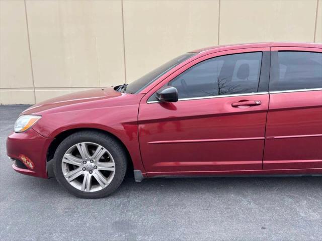 2012 Chrysler 200 LX