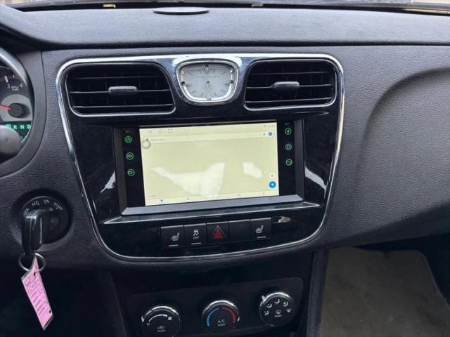 2012 Chrysler 200 LX