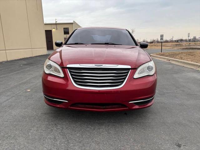 2012 Chrysler 200 LX