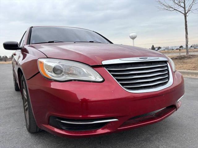 2012 Chrysler 200 LX