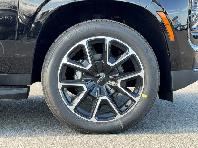 2026 Chevrolet Suburban RST, 4WD