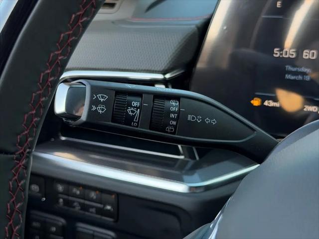 2026 Chevrolet Suburban RST, 4WD