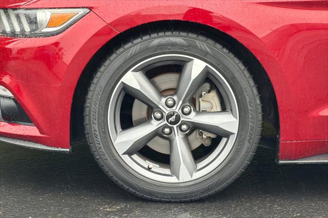 2016 Ford Mustang V6
