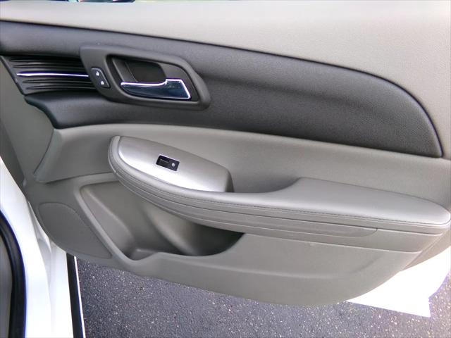 2015 Chevrolet Malibu 1FL