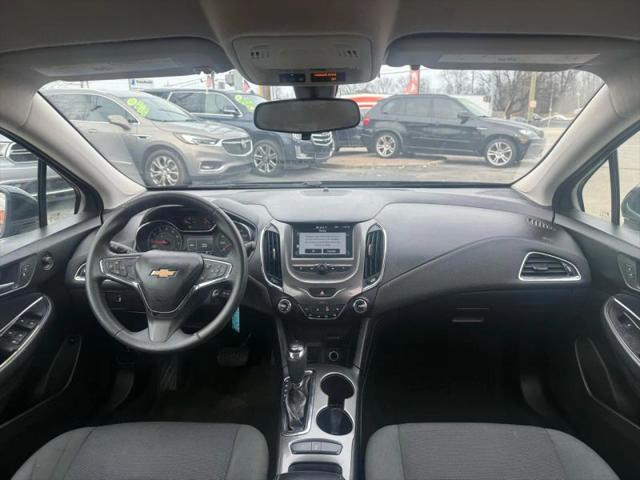 2018 Chevrolet Cruze LT Auto