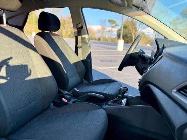 2018 Hyundai Accent SE