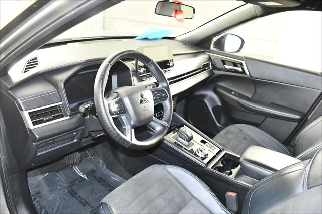 2024 Mitsubishi Outlander SE Black Edition S-AWC